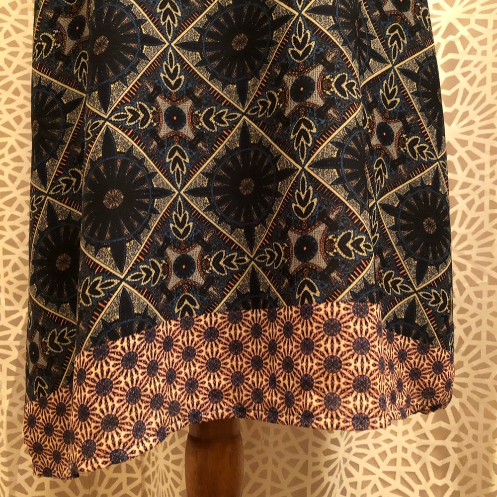 Soprano Lightweight Size Small Boho Strappy Dress - Picture 6 of 12